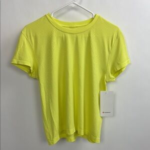 lululemon Train to Be Short Sleeve